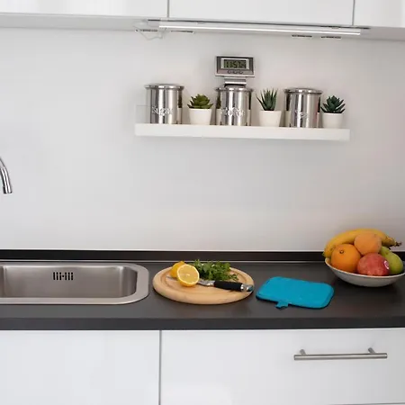 Stylish Apartment Near Siena I Private Parking & Air Con & Wifi Siena