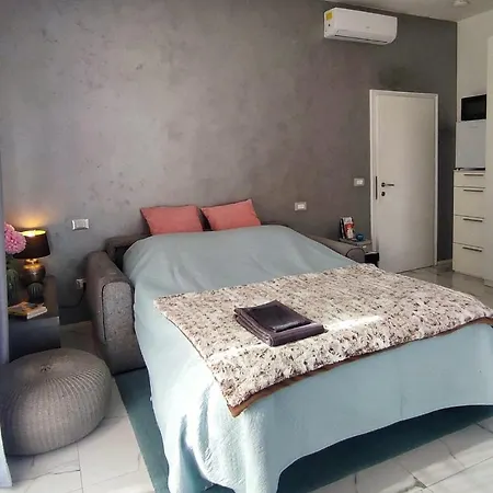 Apartment Stylish Near I Private Parking & Air Con & Wifi Siena